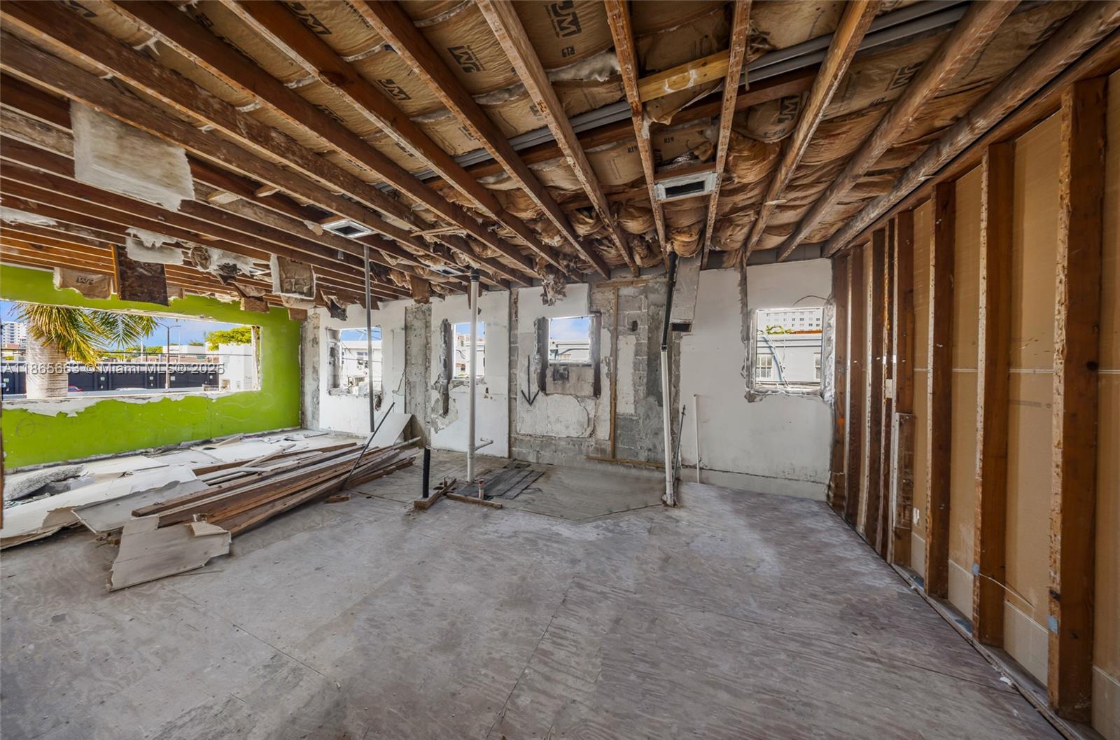 See details / sq. ft. $ 2025-08-26 0 Photo