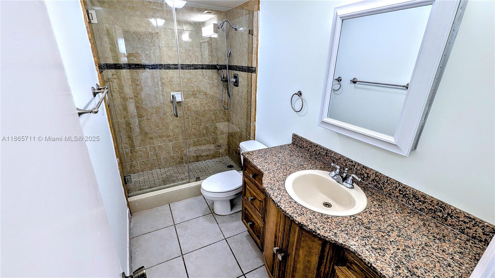 See details 206 3 / 3 1570 sq. ft. $ 2025-08-26 0 Photo