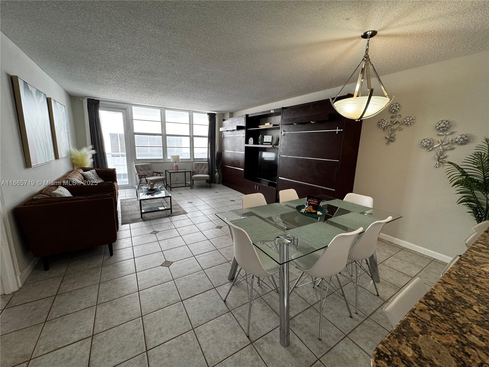 Photo of 3725 Ocean Dr #403, Hollywood, Florida, 33019 -