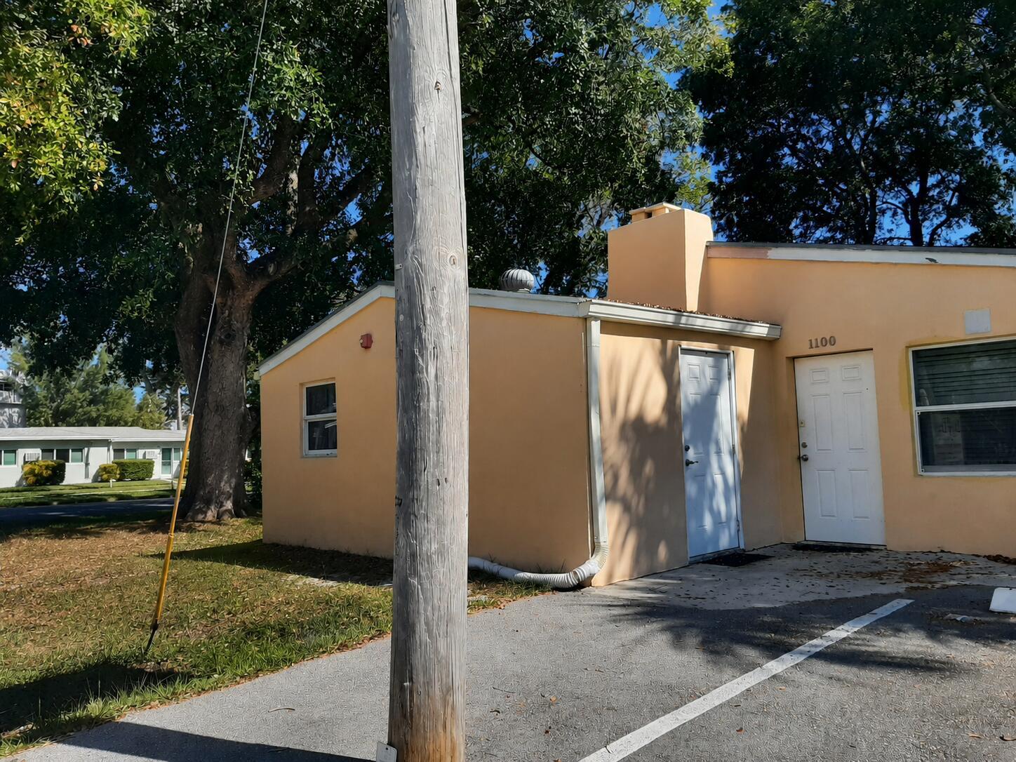 See details / 0 sq. ft. $ 2025-10-07 0 Photo