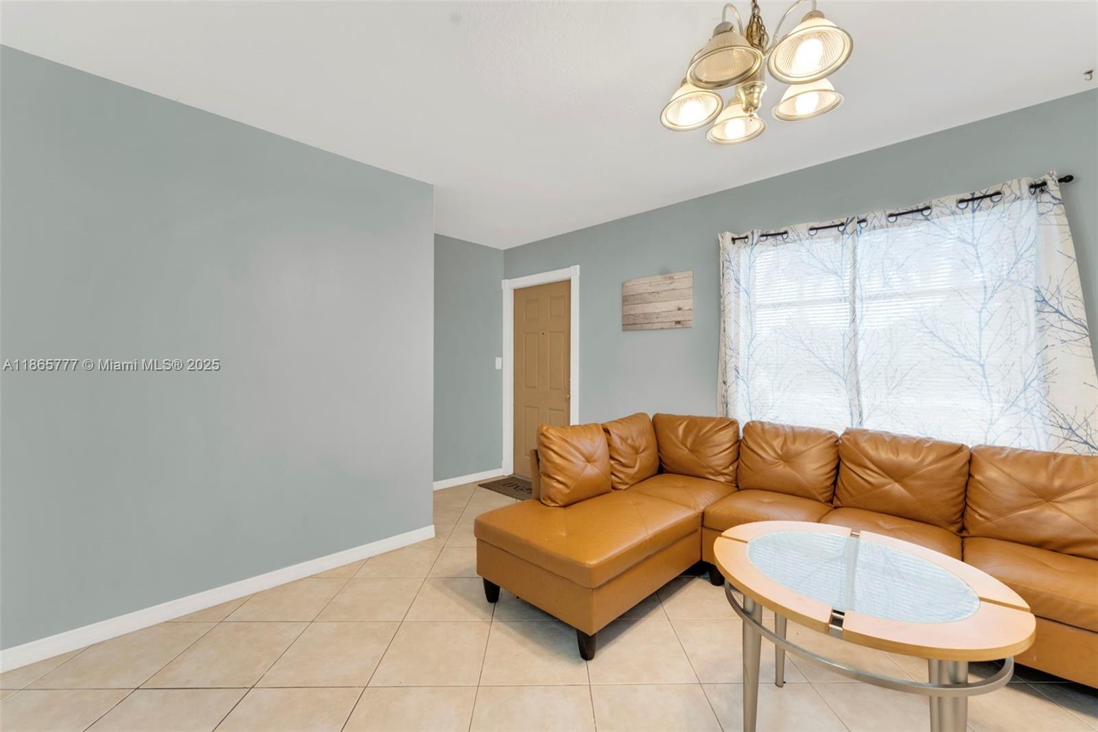   /  2580 sq. ft. $ 2025-08-26 0 Photo