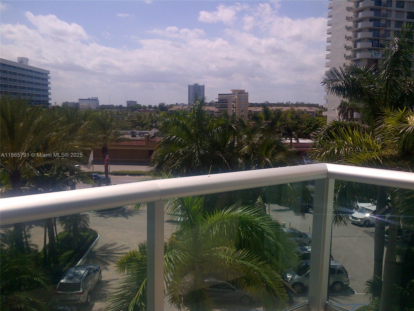 Photo of 3901 Ocean Dr  #4U, Hollywood, Florida, 33019 - 