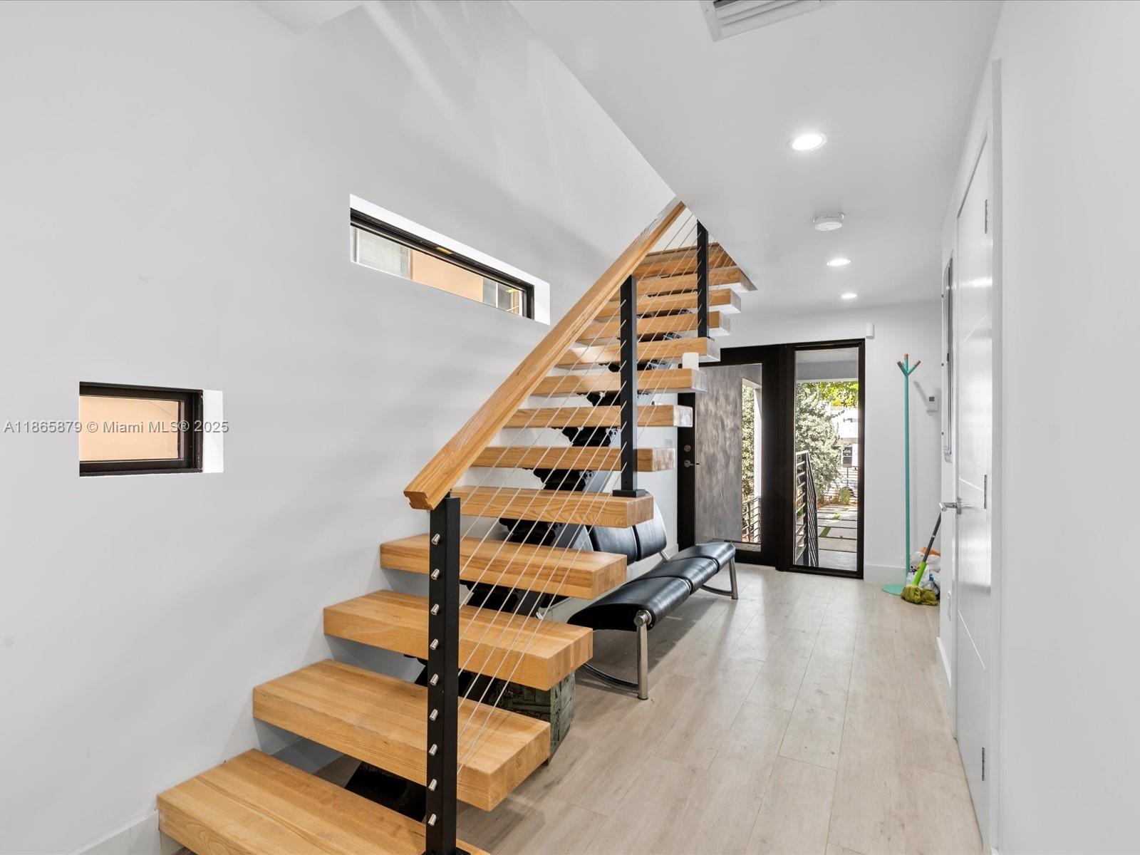 See details / 0 sq. ft. $ 2025-08-26 0 Photo