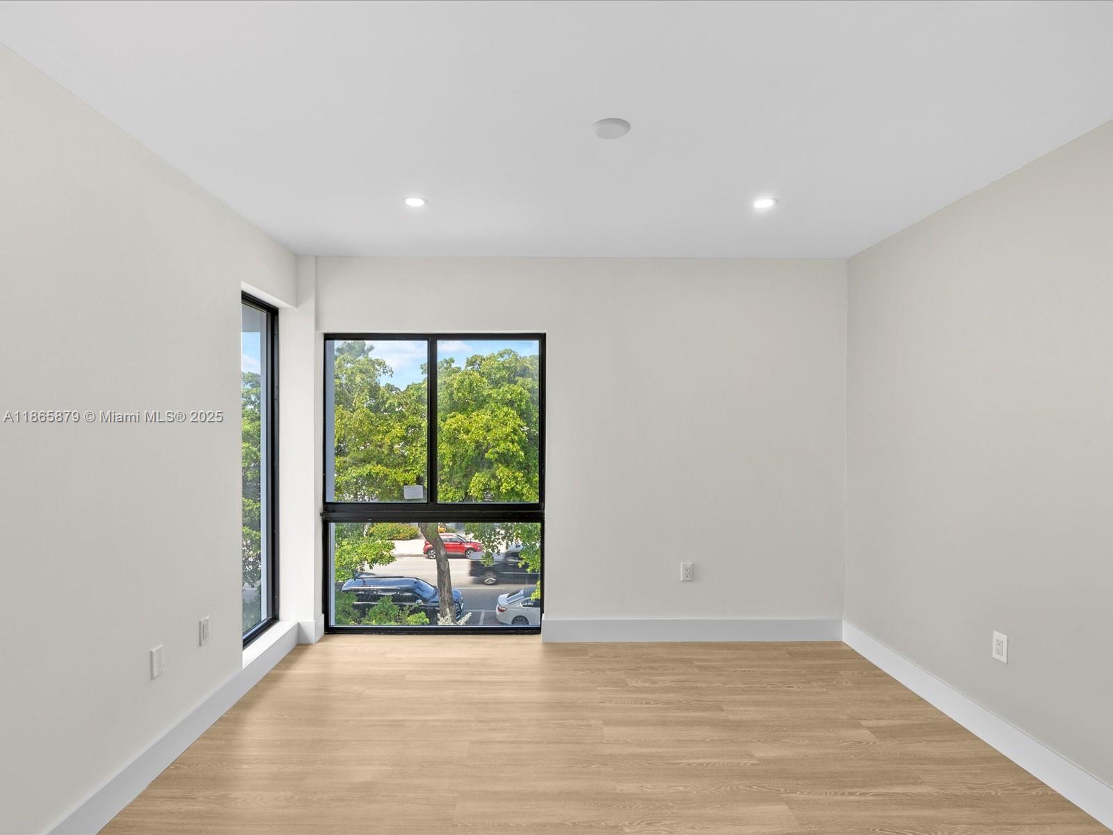 See details / 0 sq. ft. $ 2025-08-26 0 Photo