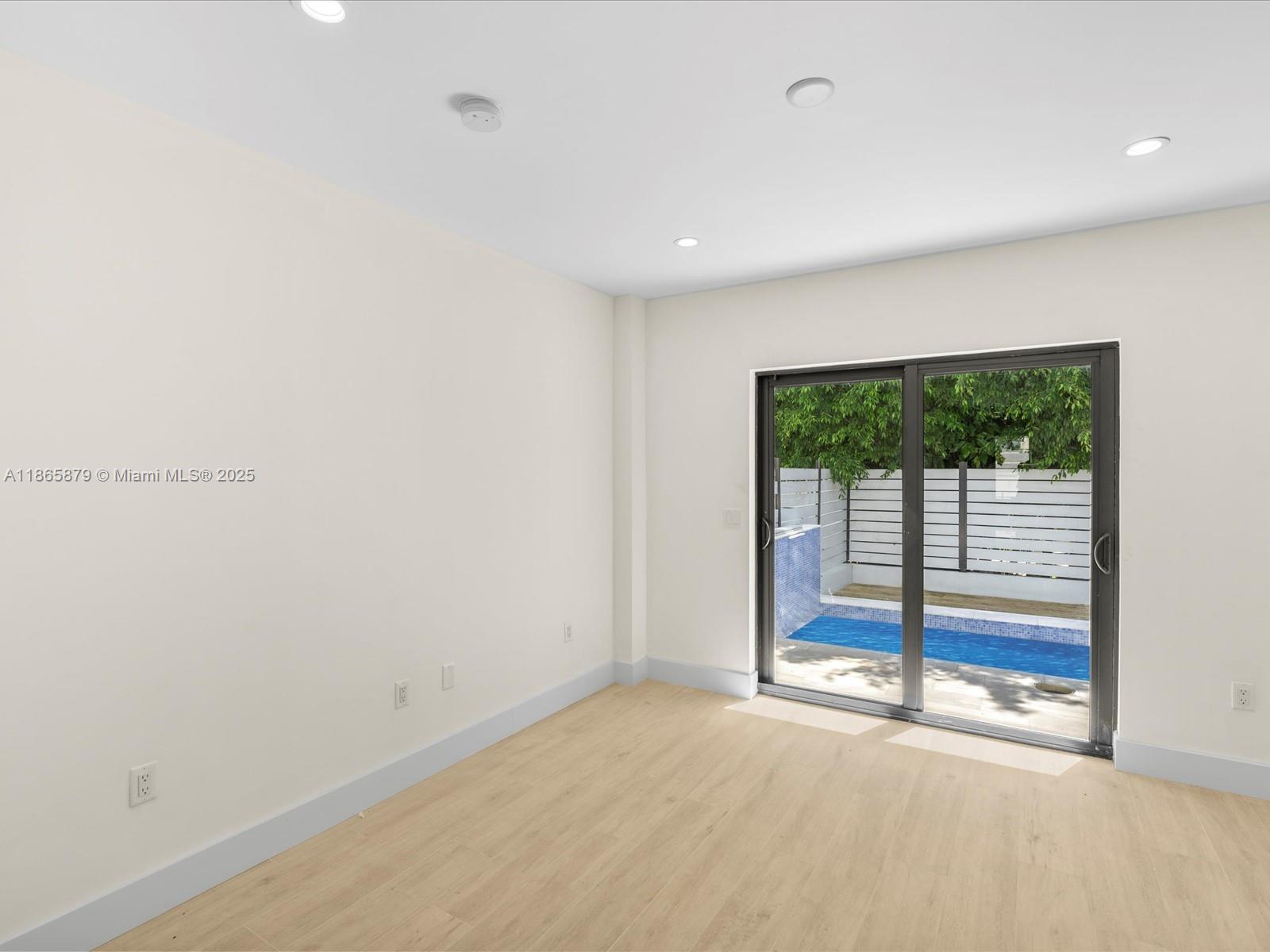 See details / 0 sq. ft. $ 2025-08-26 0 Photo