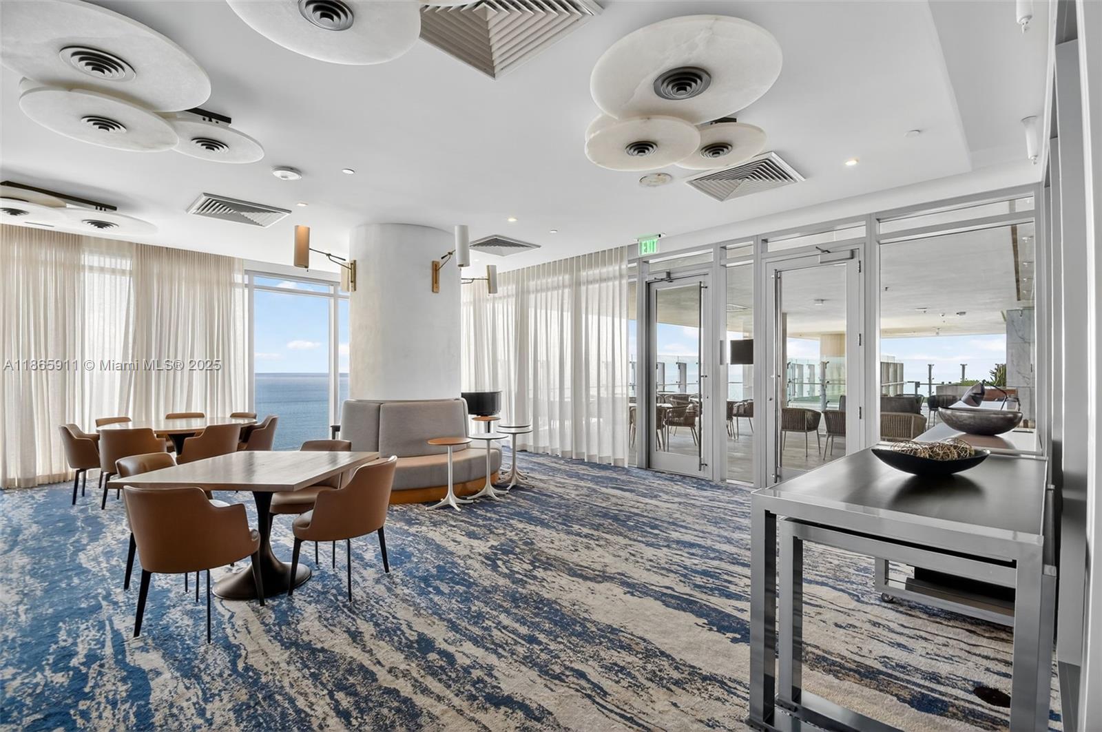 501 4 / 6 3252 sq. ft. $ 2025-08-26 0 Photo