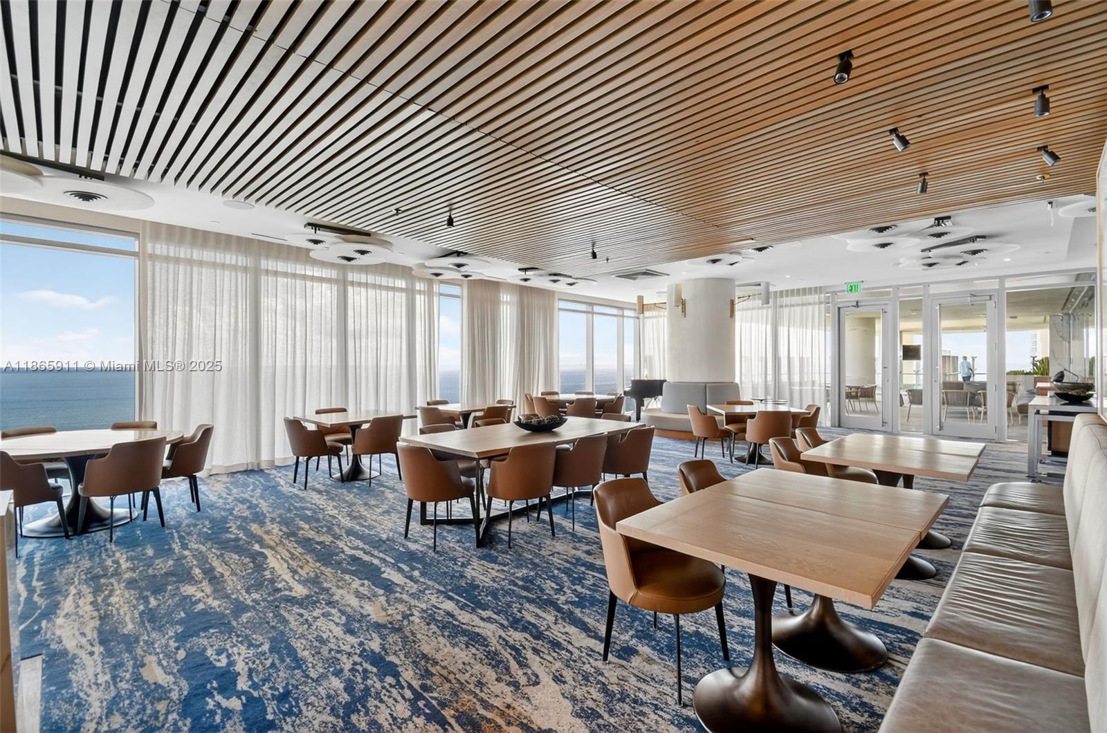 501 4 / 6 3252 sq. ft. $ 2025-08-26 0 Photo