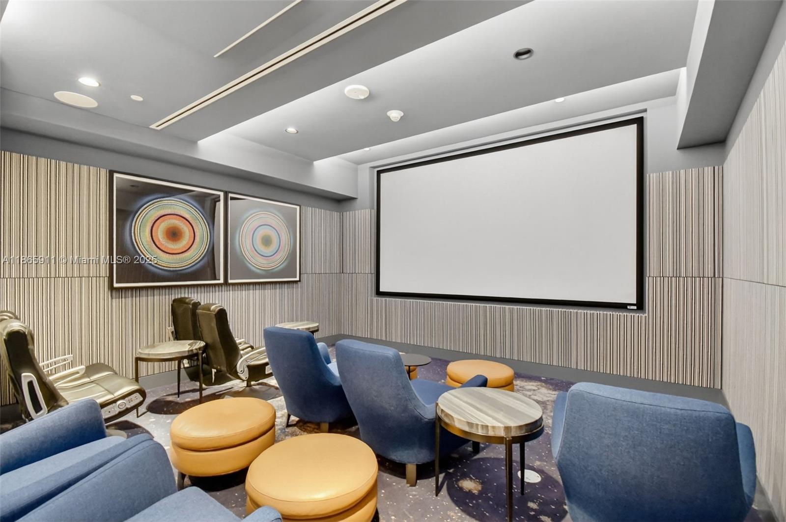 501 4 / 6 3252 sq. ft. $ 2025-08-26 0 Photo