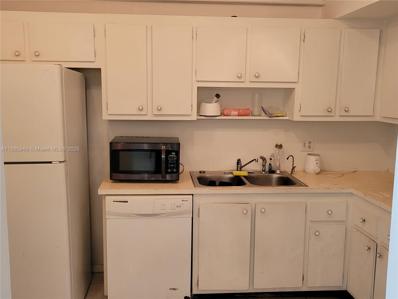 306 2 / 2 1100 sq. ft. $ 2025-08-26 0 Photo