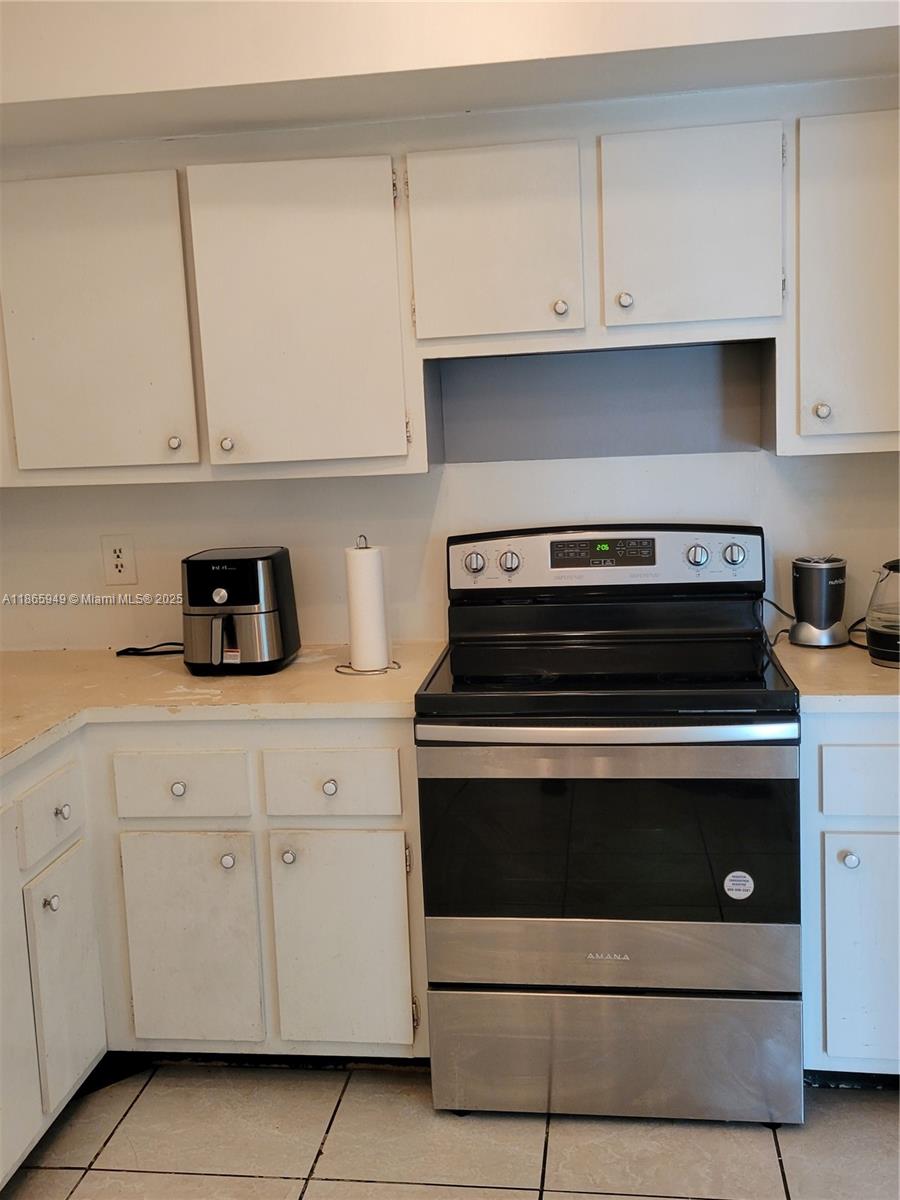 306 2 / 2 1100 sq. ft. $ 2025-08-26 0 Photo