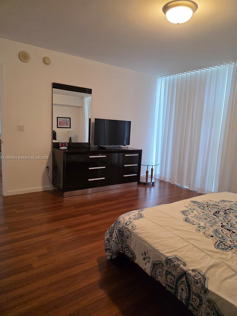 1507 1 / 1 871 sq. ft. $ 2025-08-26 0 Photo