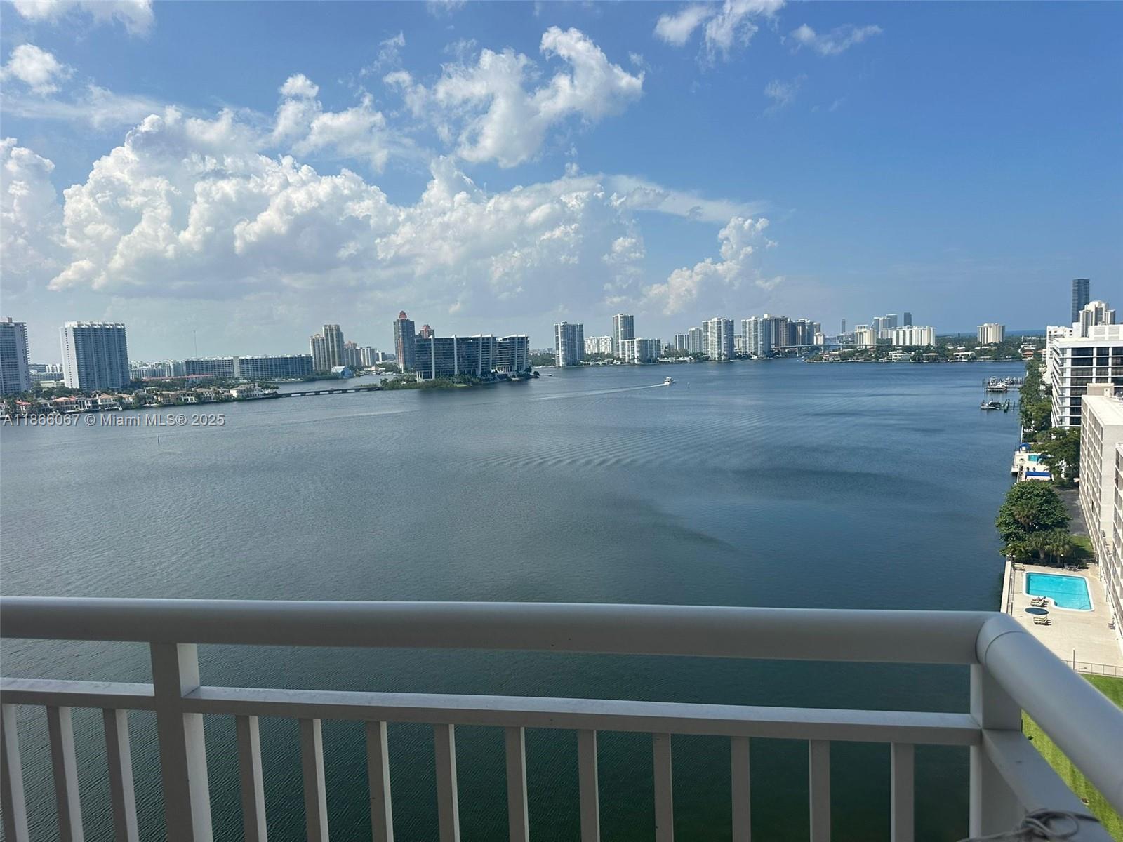 See details 1619 2 / 2 1275 sq. ft. $ 2025-08-26 0 Photo