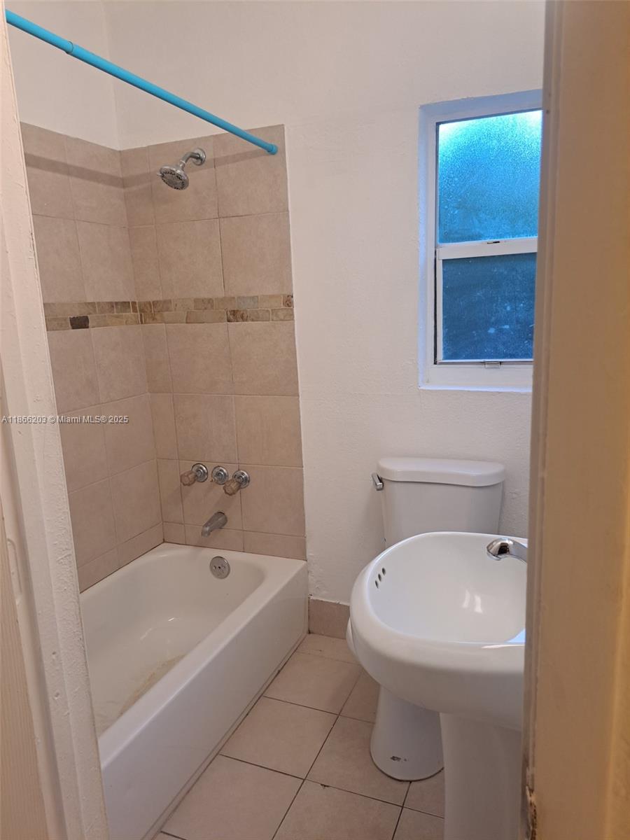 See details / 1328 sq. ft. $ 2025-08-27 0 Photo