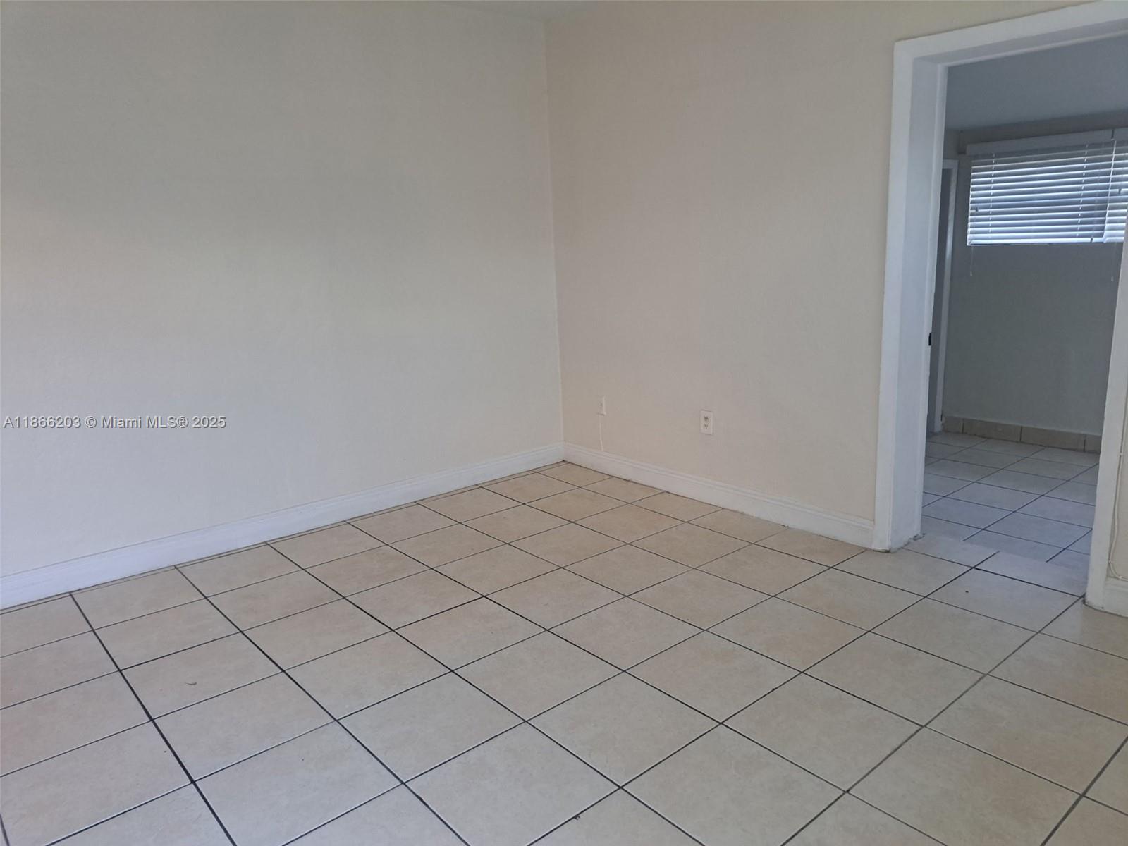 See details / 1328 sq. ft. $ 2025-08-27 0 Photo