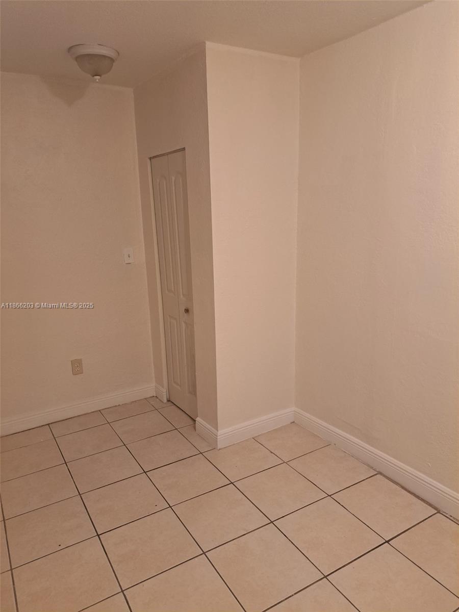 See details / 1328 sq. ft. $ 2025-08-27 0 Photo