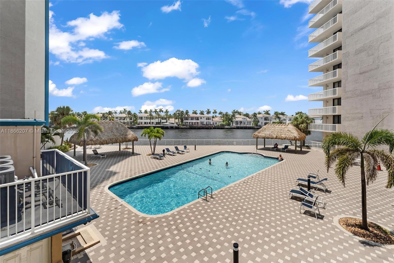 Photo of 1500 Ocean Dr  #2G, Hollywood, Florida, 33019 - 