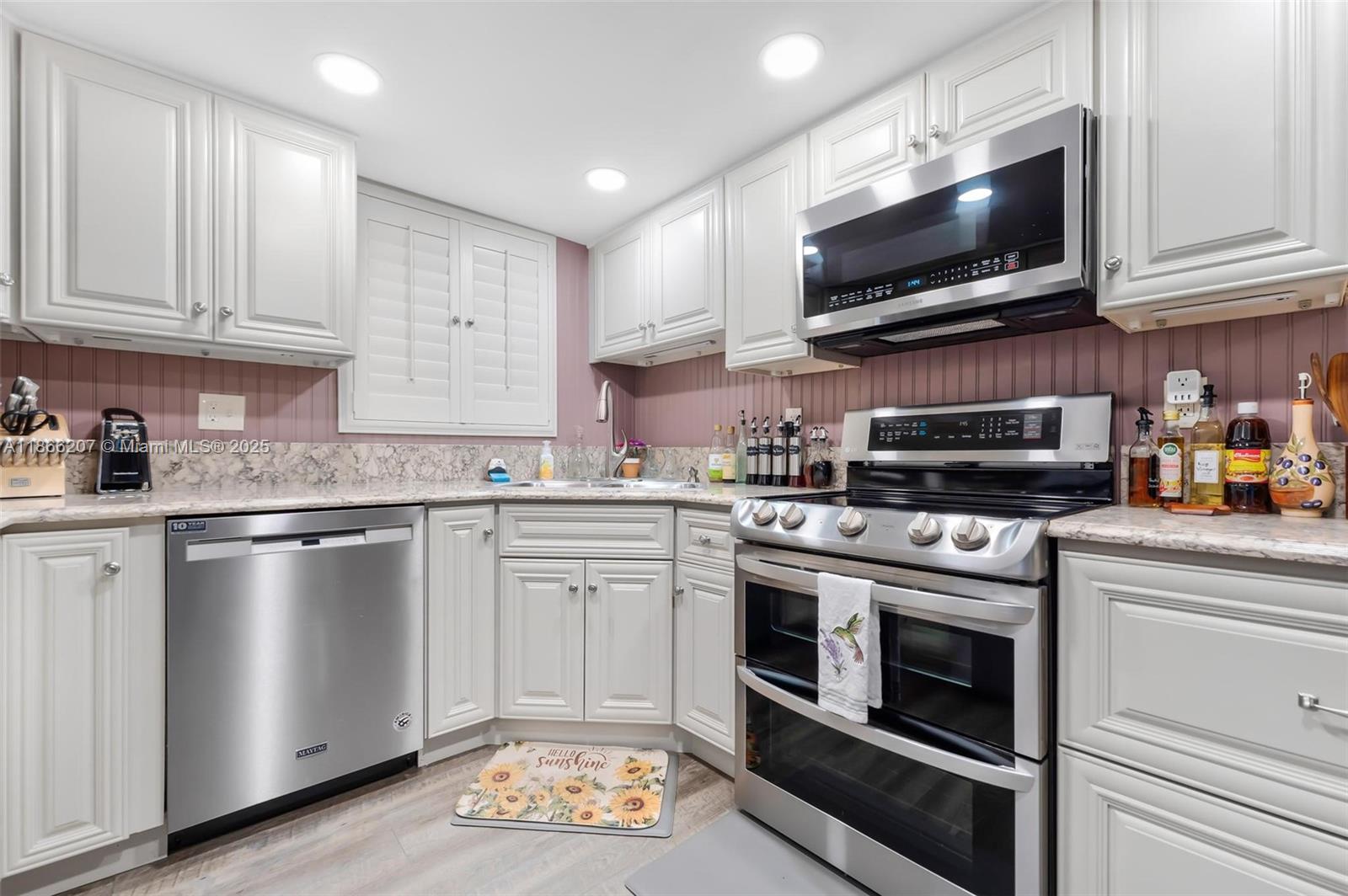 Photo of 1500 Ocean Dr #2G, Hollywood, Florida, 33019 -