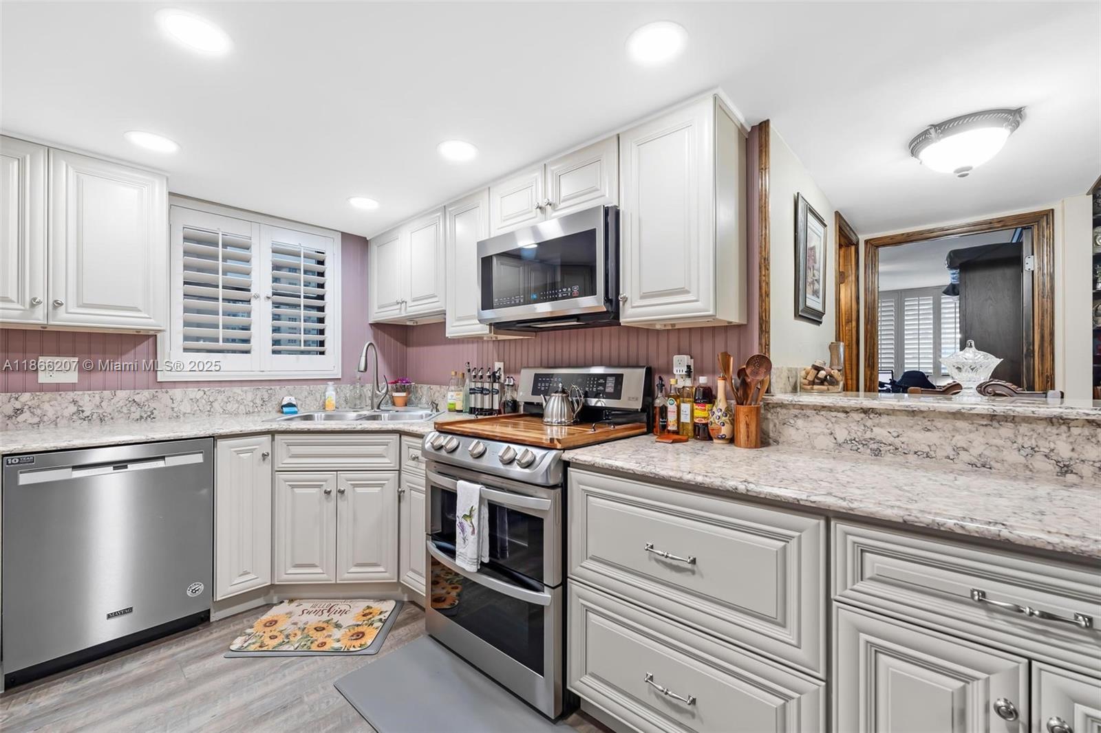 Photo of 1500 Ocean Dr #2G, Hollywood, Florida, 33019 -