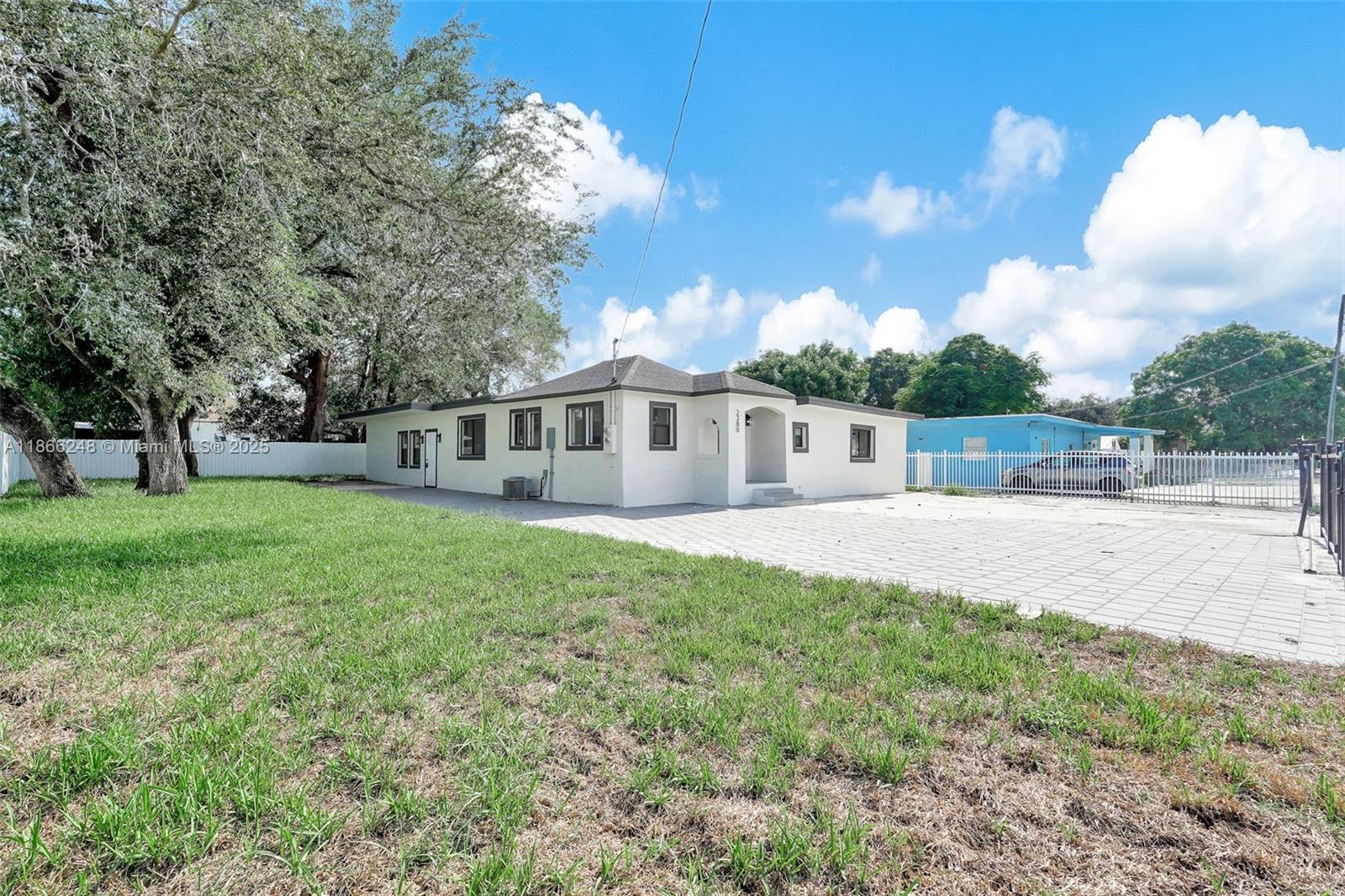 See details / 1218 sq. ft. $ 2025-08-27 0 Photo