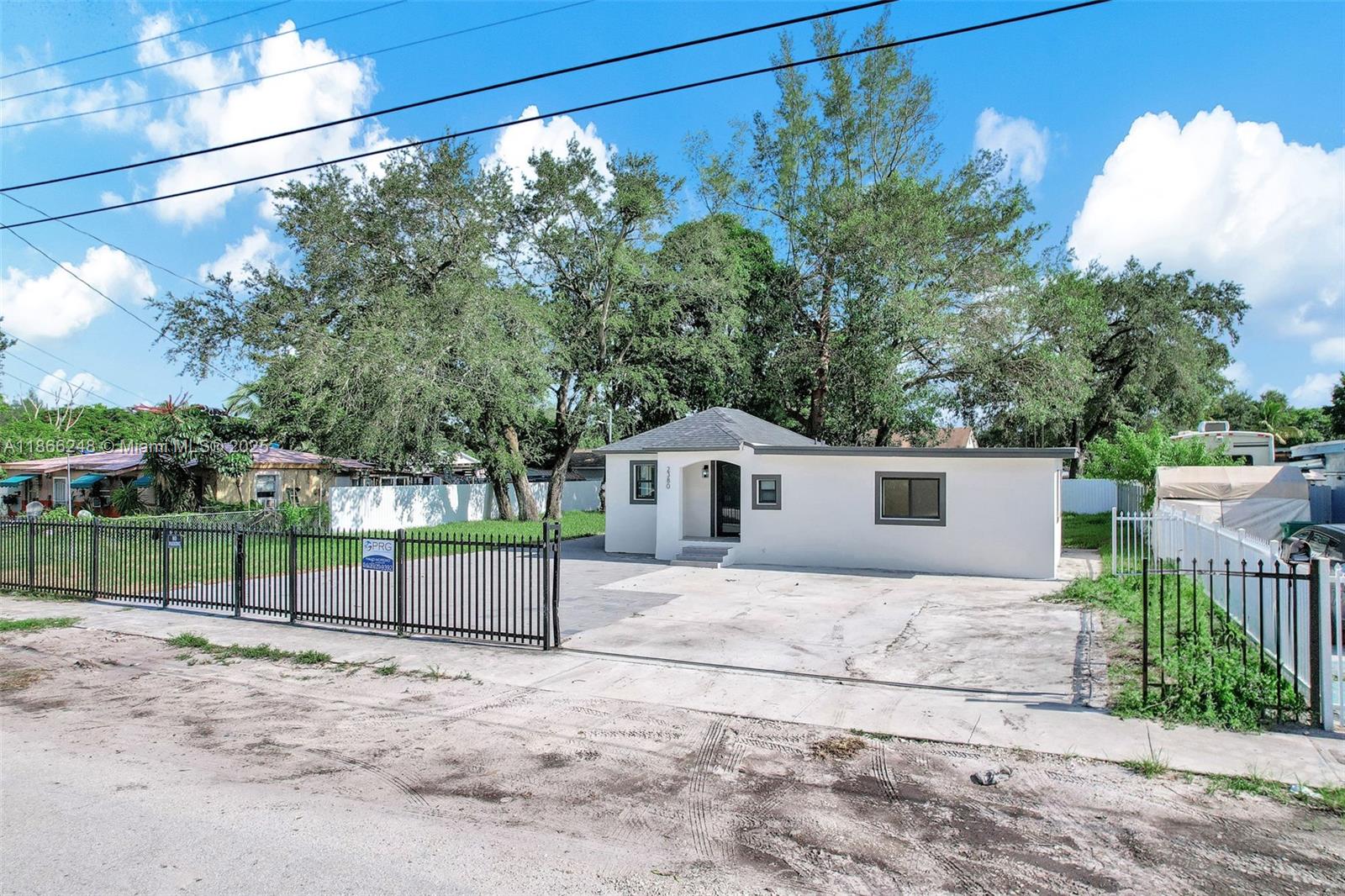 See details / 1218 sq. ft. $ 2025-08-27 0 Photo
