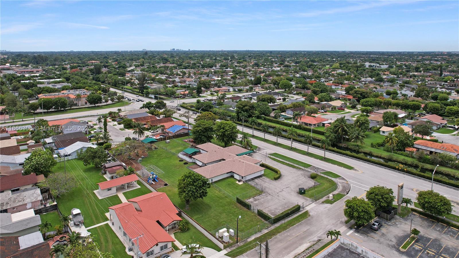 See details / sq. ft. $ 2025-08-27 0 Photo