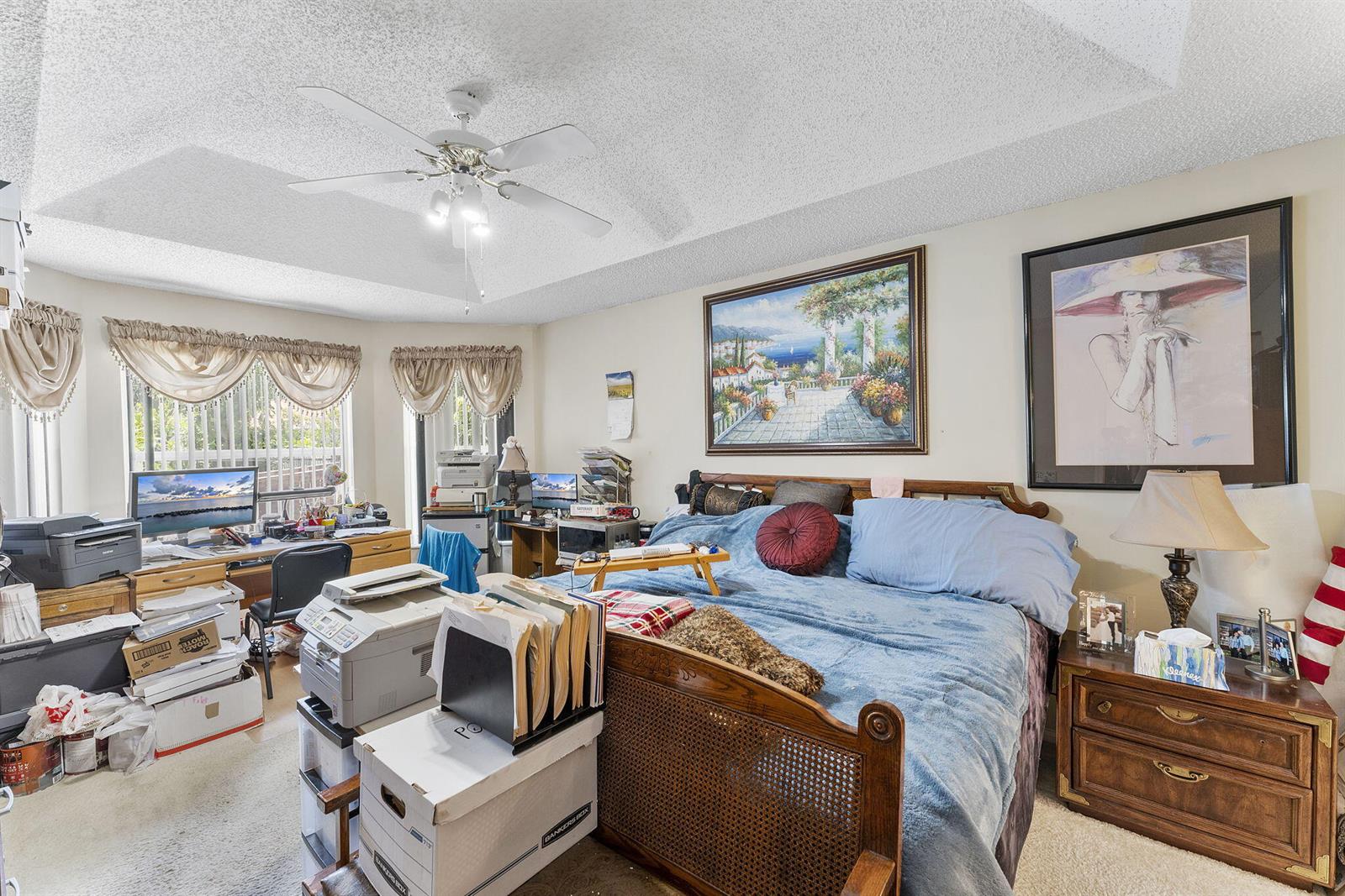8207 3 / 2 1802 sq. ft. $ 2025-10-28 0 foto