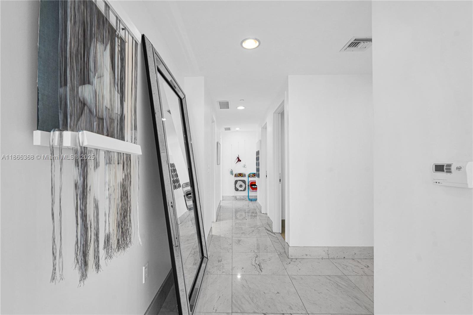 Photo of 3951 Ocean Dr  #1901, Hollywood, Florida, 33019 - 