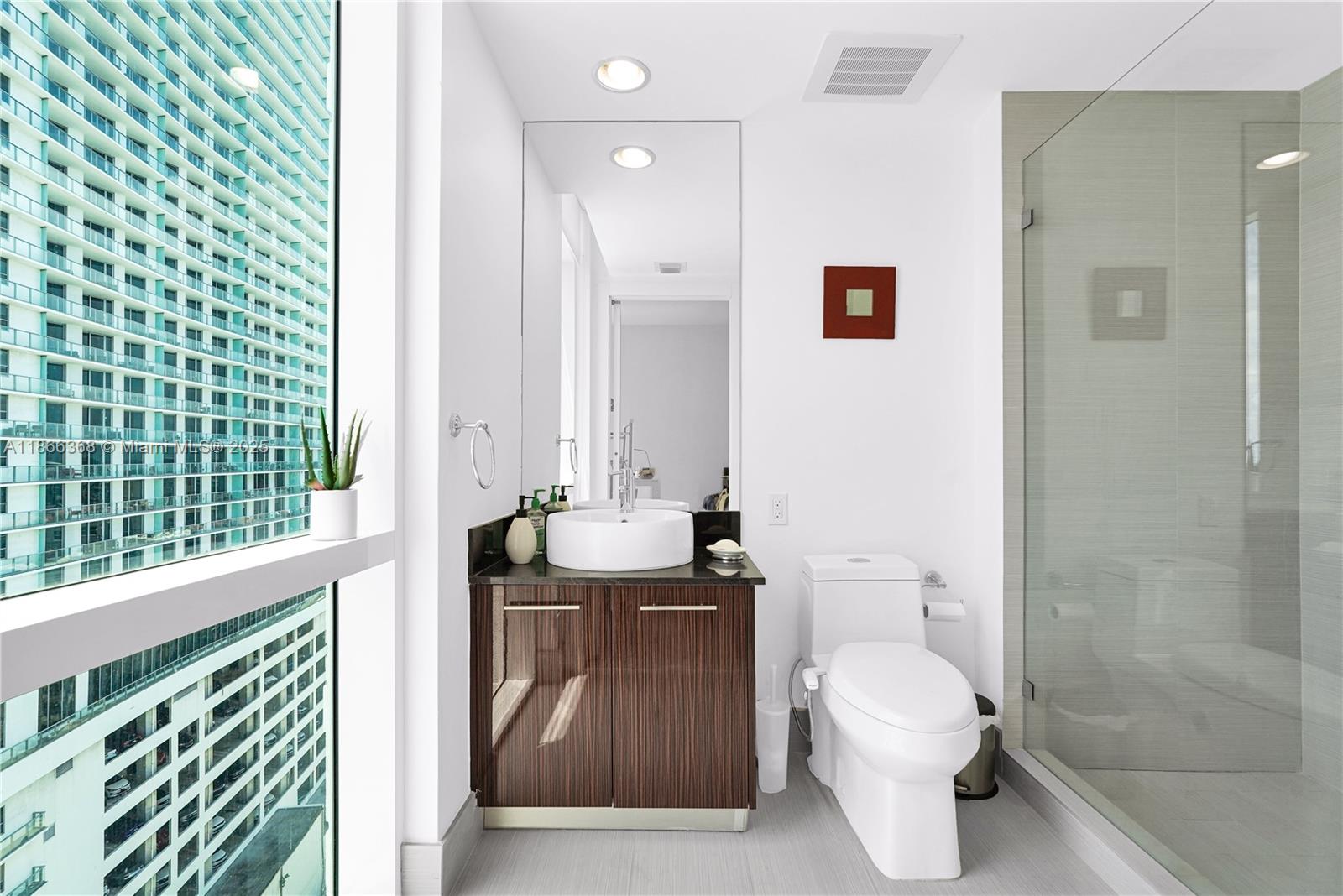 Photo of 3951 Ocean Dr  #1901, Hollywood, Florida, 33019 - 