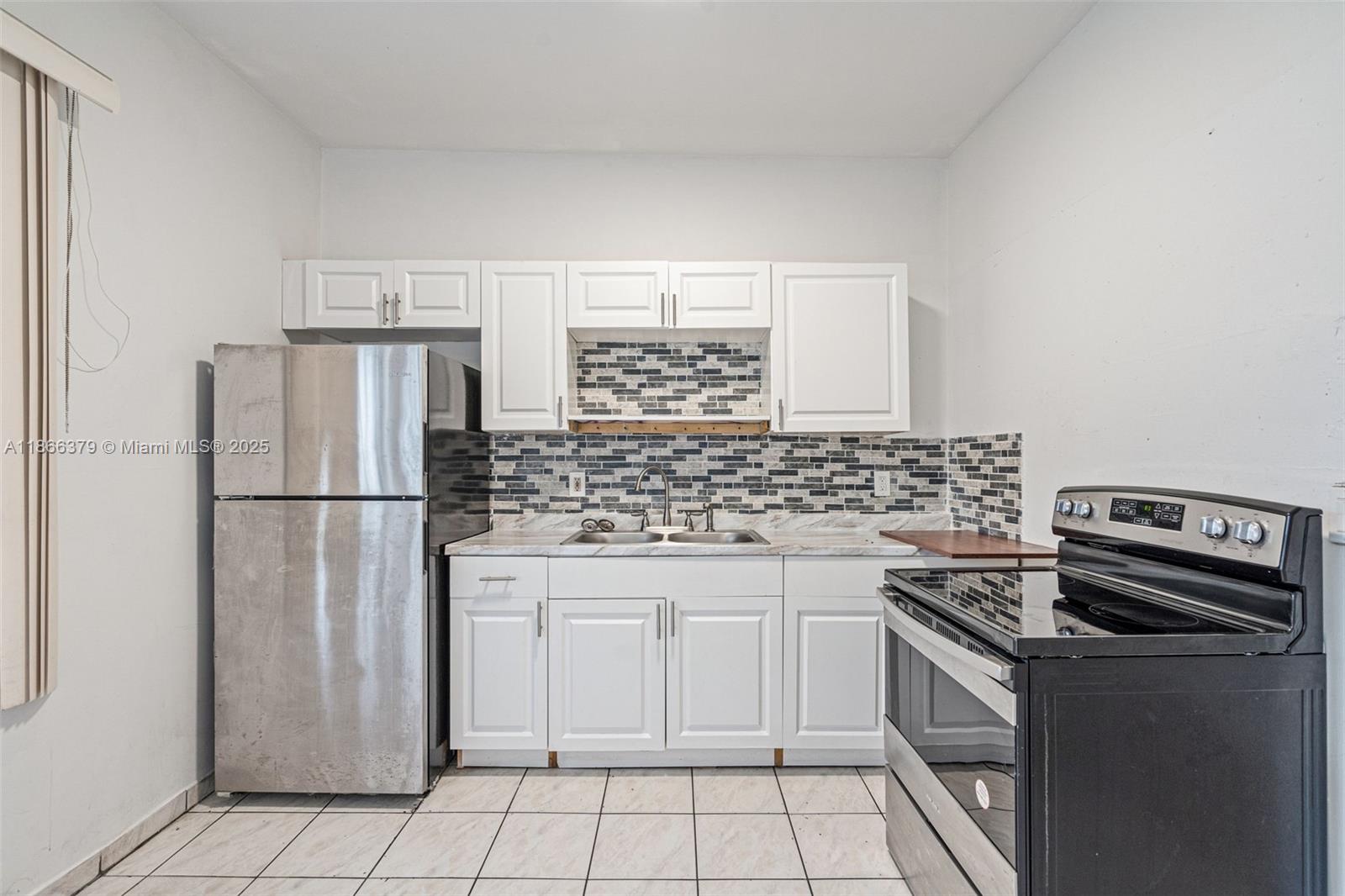 See details / sq. ft. $ 2025-08-27 0 Photo