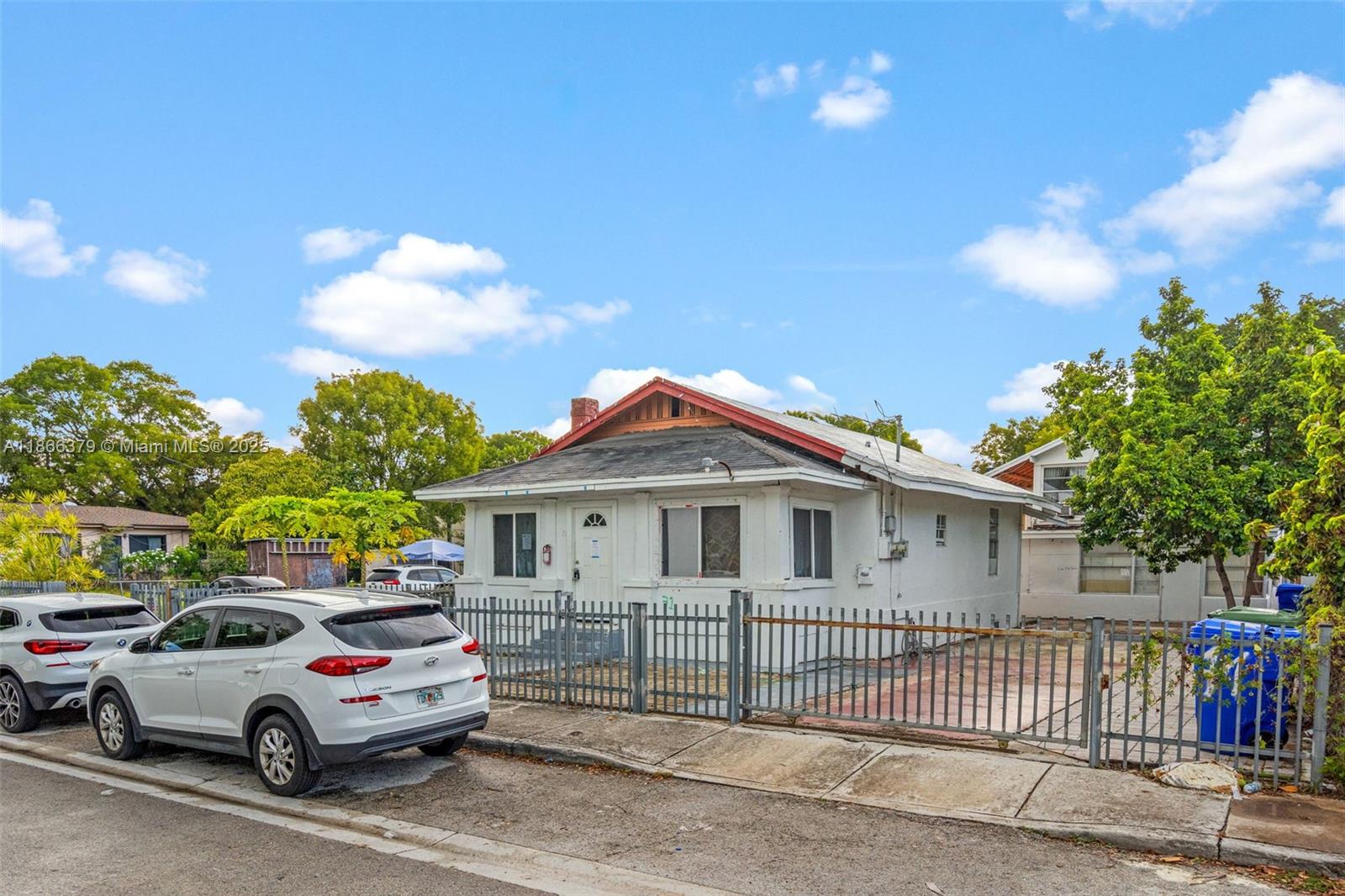 See details / sq. ft. $ 2025-08-27 0 Photo