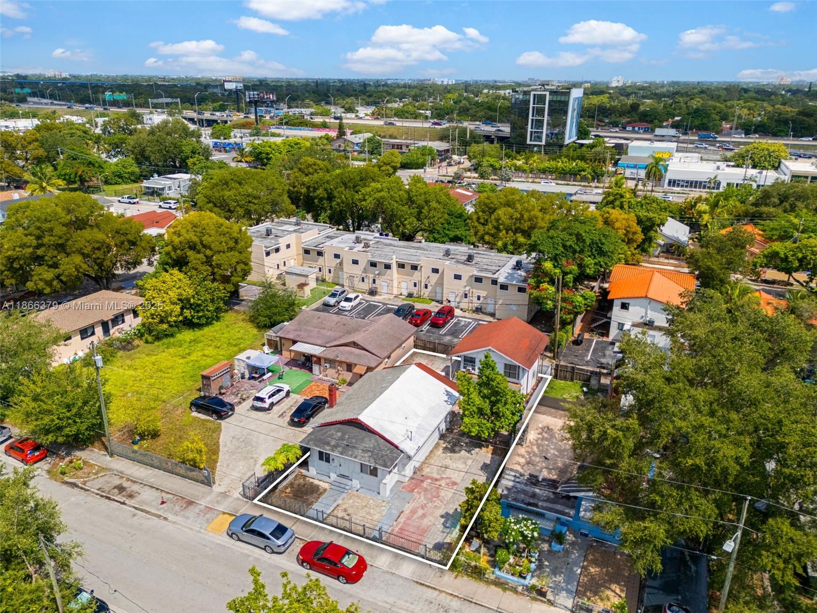 See details / sq. ft. $ 2025-08-27 0 Photo