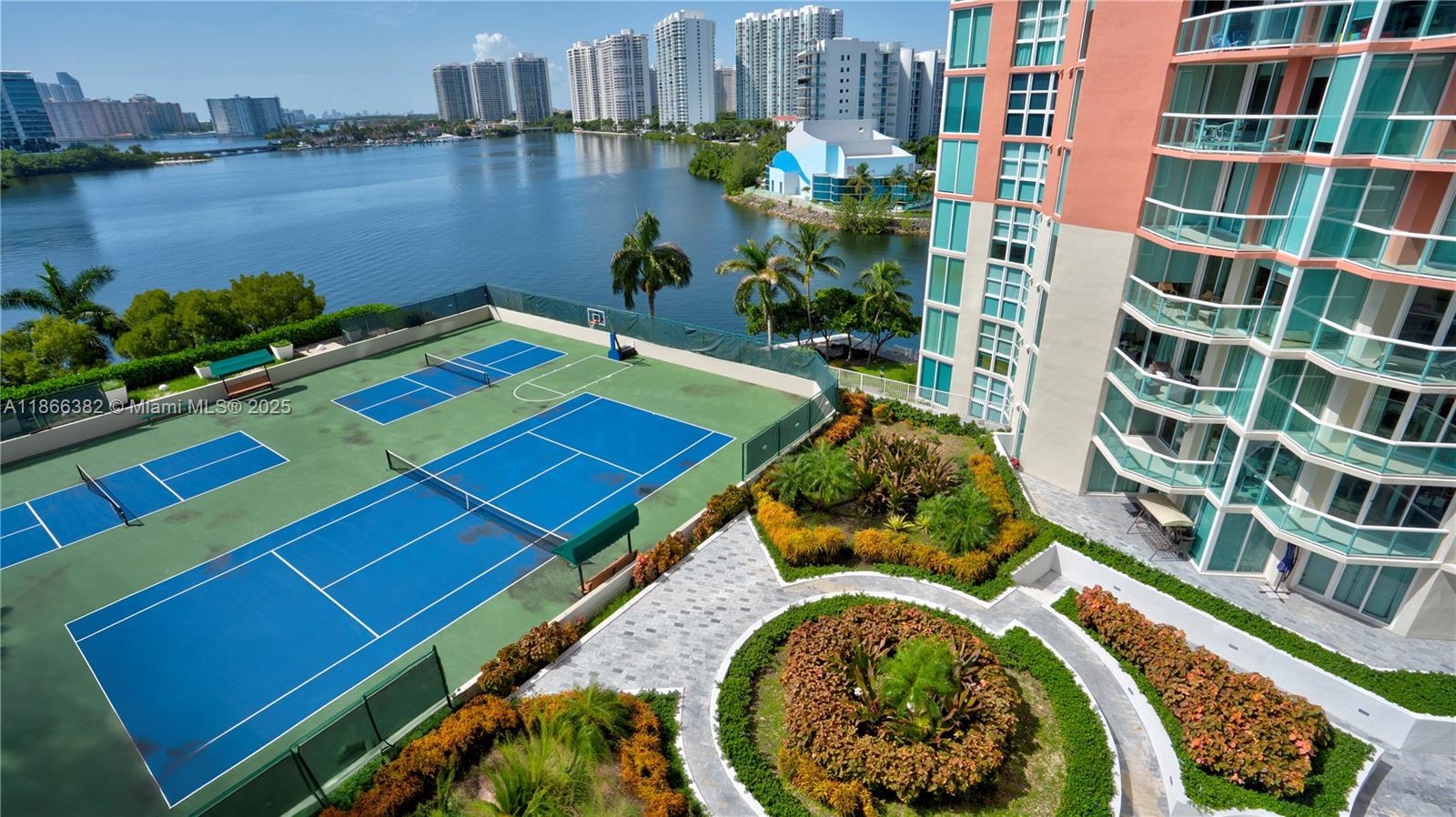 Photo of 3370 Hidden Bay Dr  #909, Aventura, Florida, 33180 - 