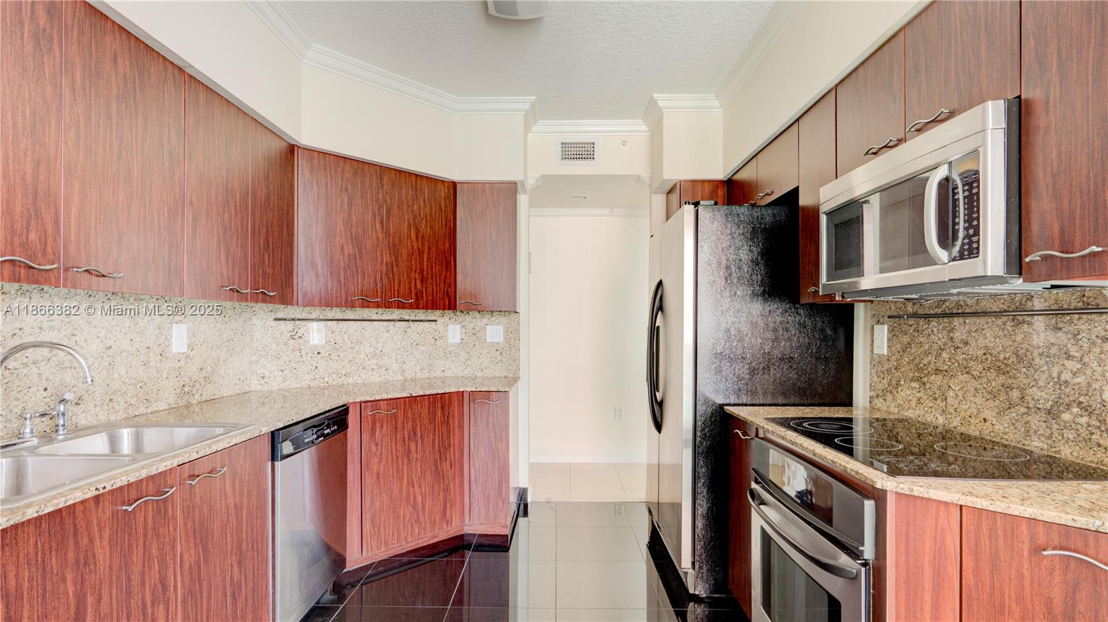 Photo of 3370 Hidden Bay Dr  #909, Aventura, Florida, 33180 - 