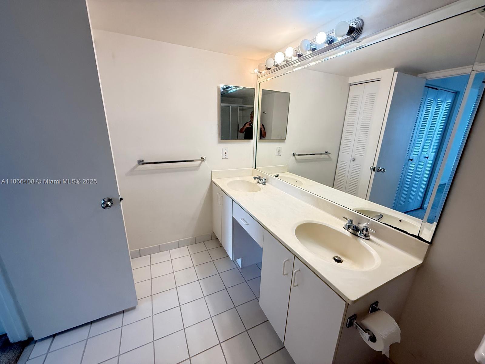Photo of 3300 191st St #1801, Aventura, Florida, 33180 -