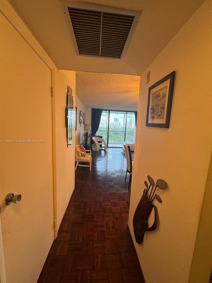 Photo of 20335 Country Club Dr #1105, Aventura, Florida, 33180 -