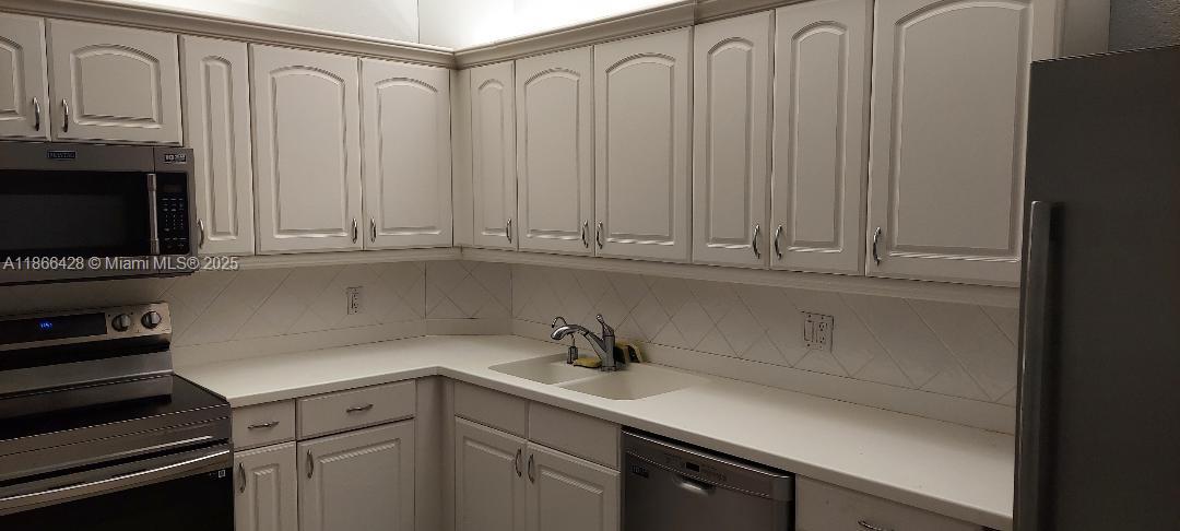 106 2 / 2 1164 sq. ft. $ 2025-08-27 0 Photo