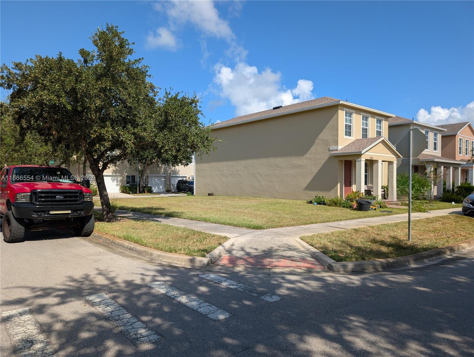 See details / sq. ft. $ 2025-08-27 0 Photo