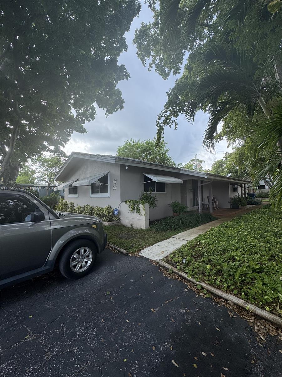 See details / sq. ft. $ 2025-08-27 0 Photo