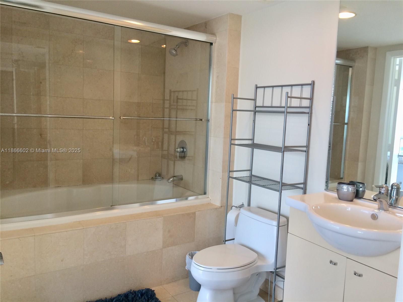 See details 4407 1 / 1 871 sq. ft. $ 2025-08-27 0 Photo