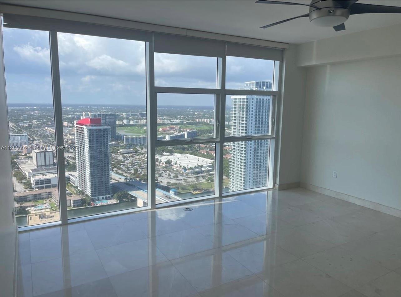 See details 4407 1 / 1 871 sq. ft. $ 2025-08-27 0 Photo