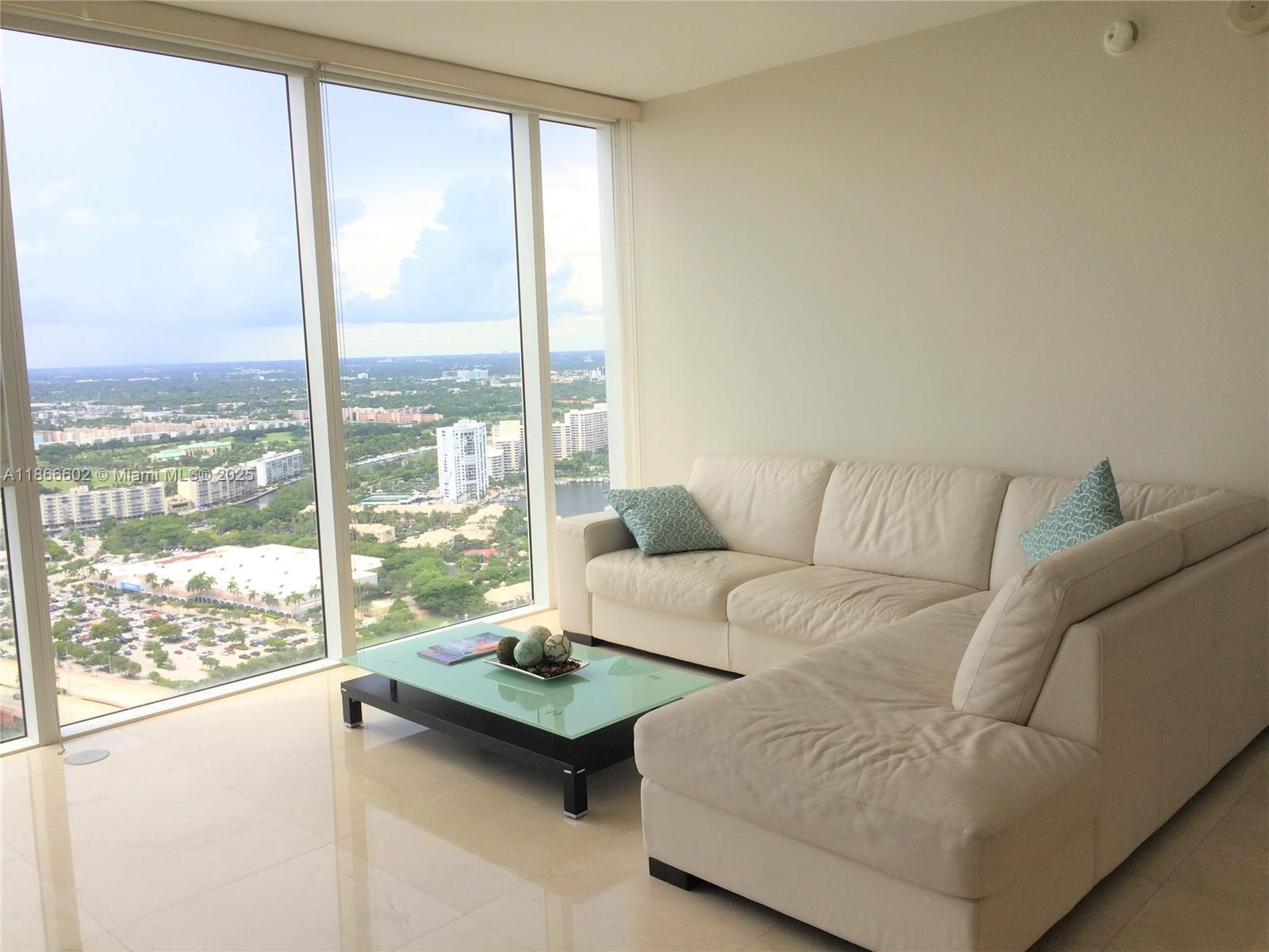 See details 4407 1 / 1 871 sq. ft. $ 2025-08-27 0 Photo