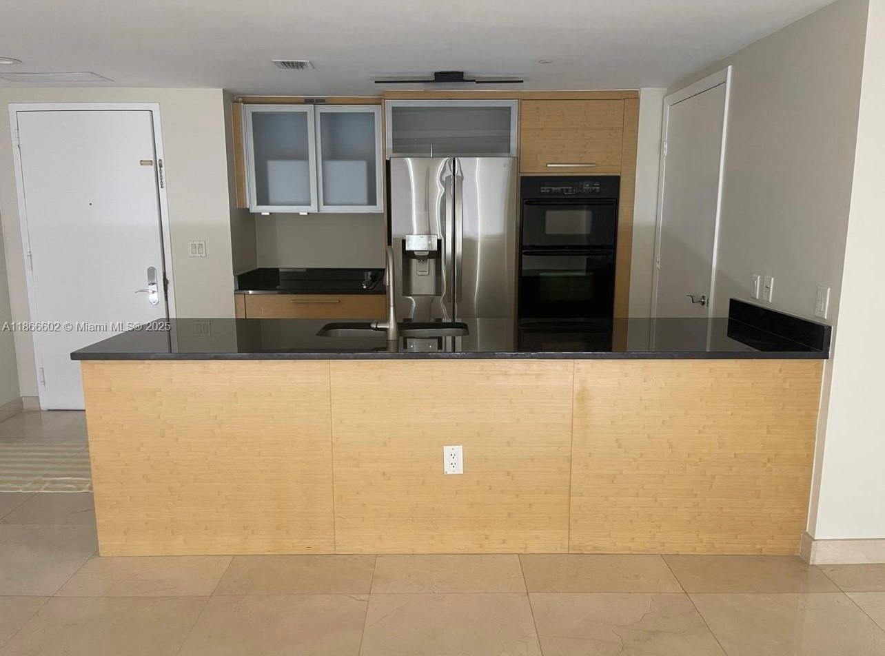 See details 4407 1 / 1 871 sq. ft. $ 2025-08-27 0 Photo