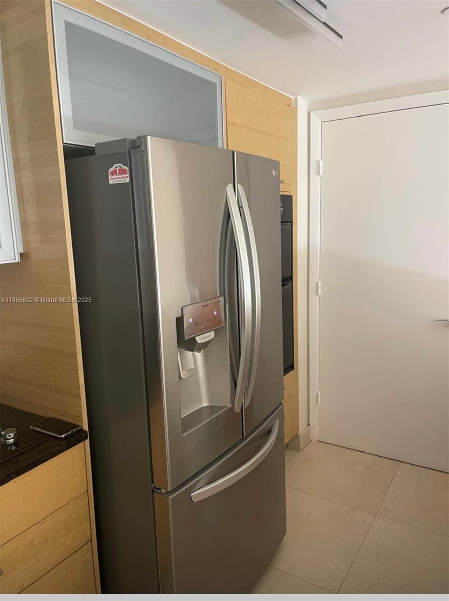 See details 4407 1 / 1 871 sq. ft. $ 2025-08-27 0 Photo