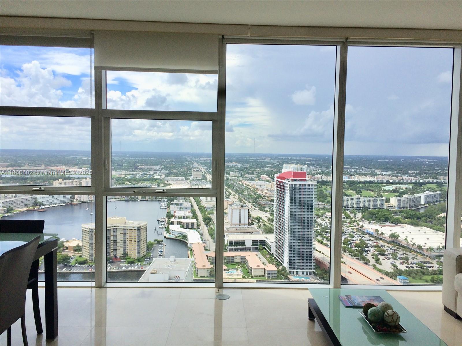 See details 4407 1 / 1 871 sq. ft. $ 2025-08-27 0 Photo
