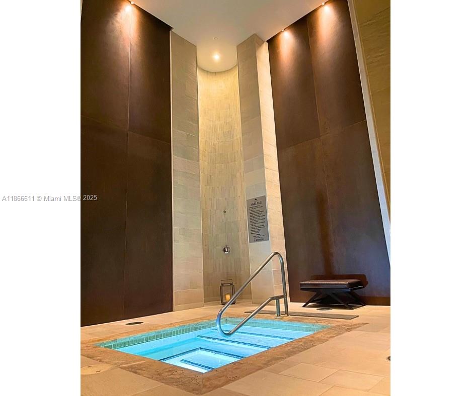 See details 4407 1 / 1 871 sq. ft. $ 2025-08-29 0 Photo