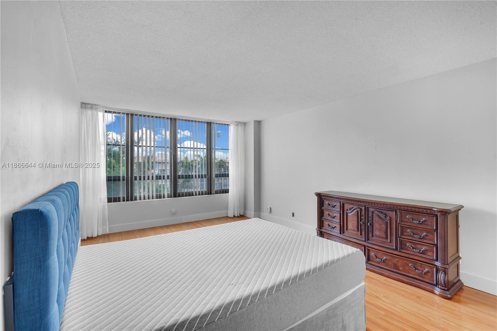 Photo of 600 Three Islands Blvd #310, Hallandale Beach, Florida, 33009 -