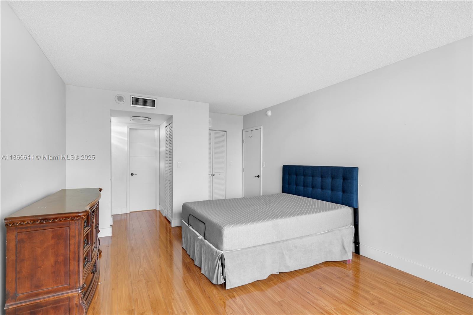 Photo of 600 Three Islands Blvd #310, Hallandale Beach, Florida, 33009 -