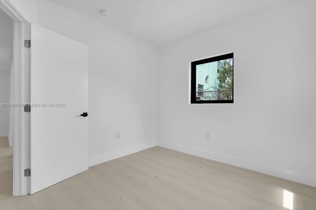   /  2752 sq. ft. $ 2025-08-27 0 Photo