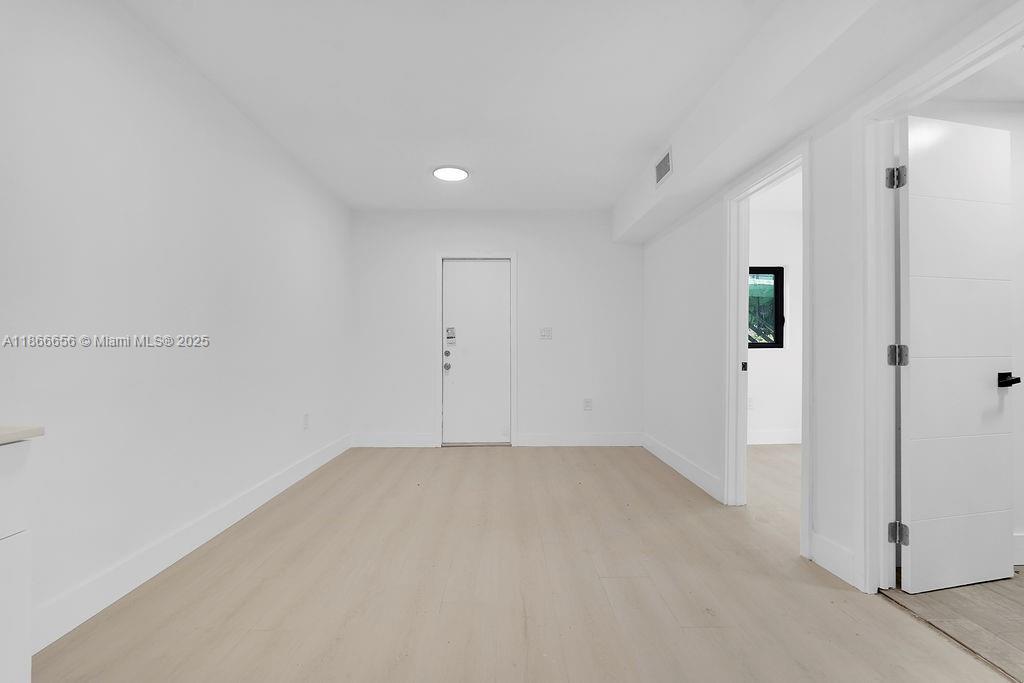   /  2752 sq. ft. $ 2025-08-27 0 Photo