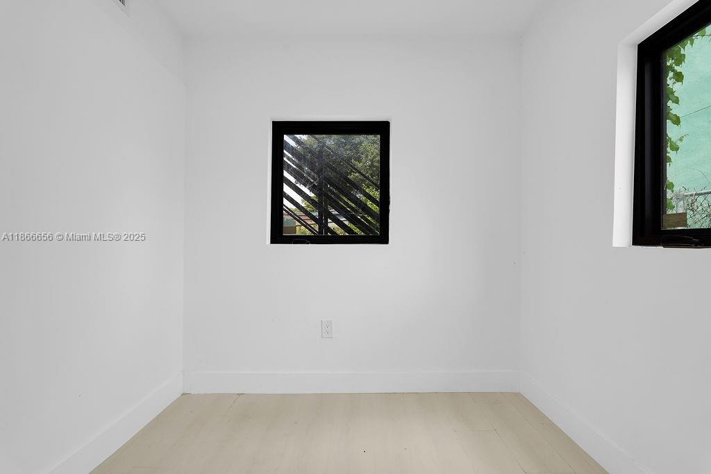   /  2752 sq. ft. $ 2025-08-27 0 Photo
